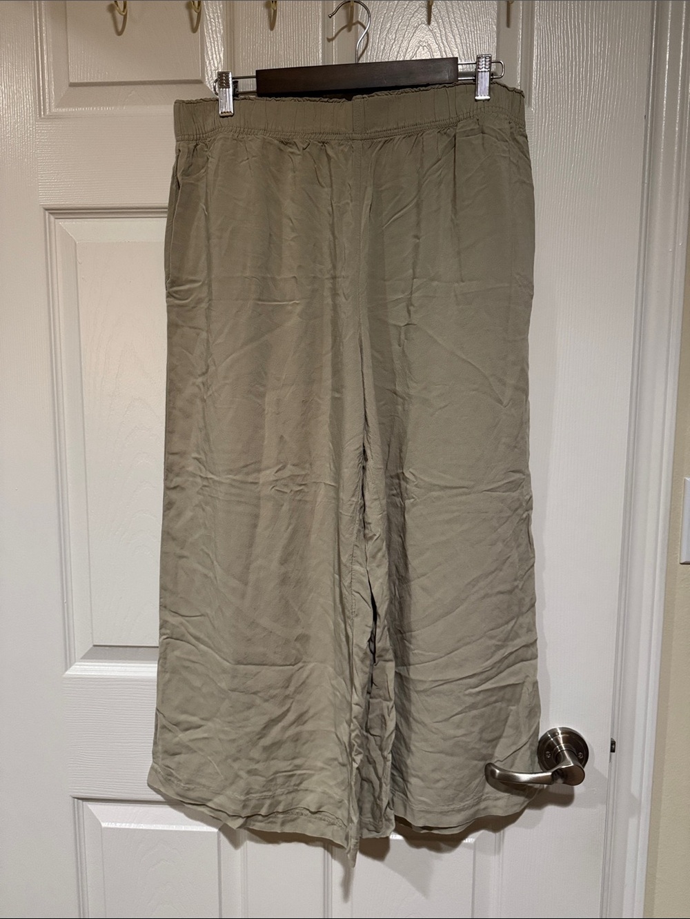 Light Olive Wide Leg Pull-On Pants